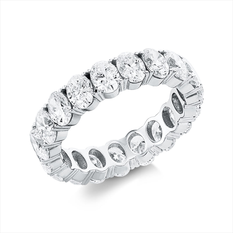 Ring 18 kt WG, 19 Oval 4,49 ct, F-vsi/si