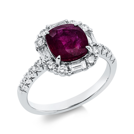 Ring 18 kt WG, 4 Bag. 0,21 ct, TW-vsi, 18 Brill. 0,38 ct, TW-si, 1 Rubin 2,46 ct
