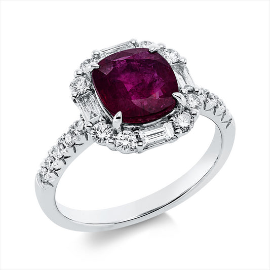 Ring 18 kt WG, 4 Bag. 0,21 ct, TW-vsi, 18 Brill. 0,38 ct, TW-si, 1 Rubin 2,46 ct