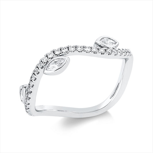 Ring 18 kt WG, 3 Nav. 0,13 ct, TW-si, 27 Brill. 0,17 ct, TW-si