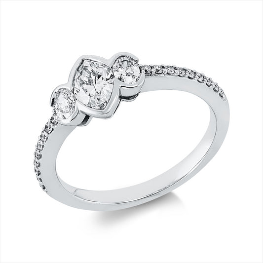Ring 18 kt WG, 2 Oval 0,21 ct, TW-vsi, 1 Nav. 0,52 ct, W-vsi, 18 Brill. 0,12 ct, TW-si
