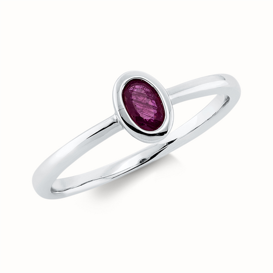 Ring 18 kt WG, 1 Rubin 0,27 ct rot
