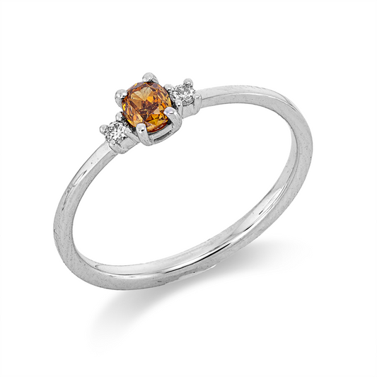 Ring 18 kt WG, 2 Brill. 0,05 ct, TW-vsi/si, 1 Oval 0,24 ct, braun