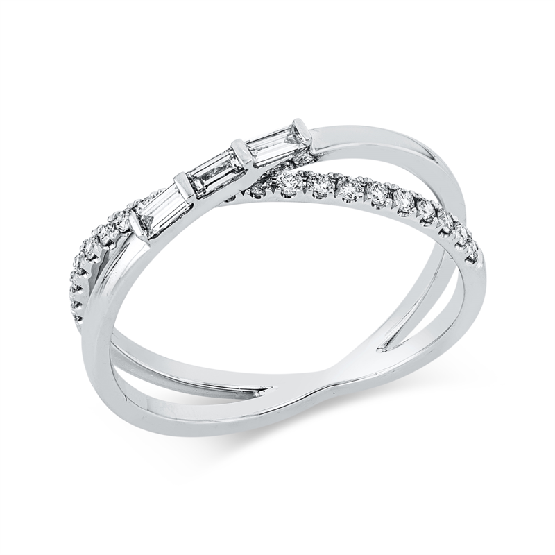 Ring 18 kt WG, 3 Bag. 0,10 ct, TW-vsi, 21 Brill. 0,16 ct, TW-si