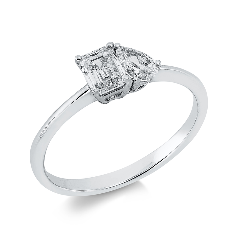 Ring 18 kt WG, GIA 1529036579, 1 Sm.schliff 0,50 ct, W-si1, 1 Tropfen 0,21 ct, TW-si