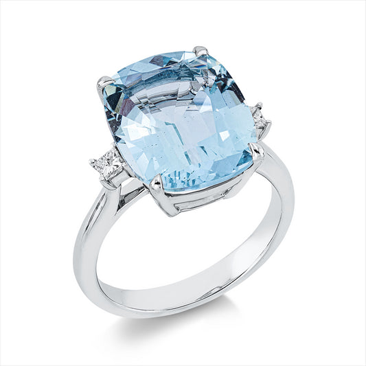 Ring 18 kt WG, 2 Princ. 0,15 ct, TW-si, 1 Aquamarin 7,48 ct blau