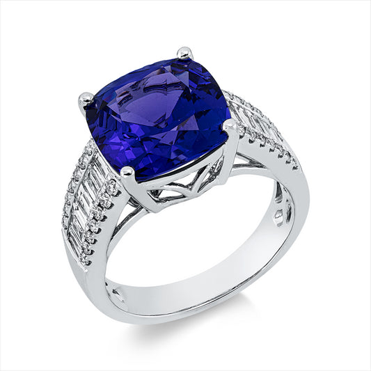Ring 18 kt WG, 12 Bag. 0,73 ct, TW-si, 28 Brill. 0,21 ct, TW-si, 1 Tansanit 5,52 ct blau