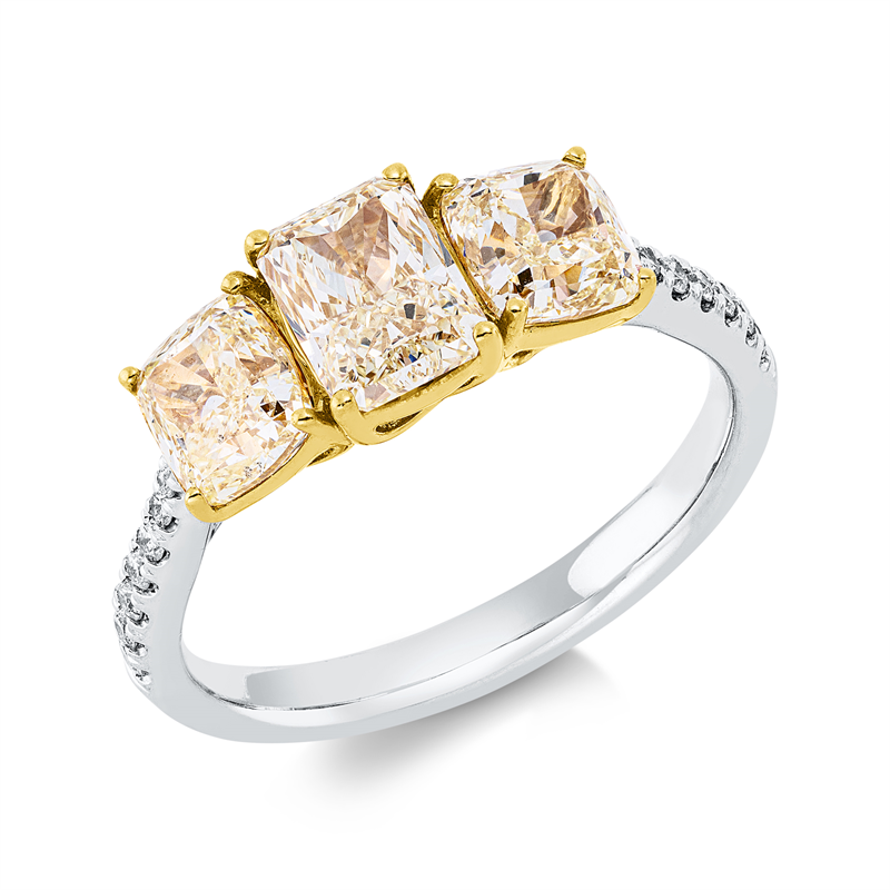 Ring 950 Pt GP, 10 Brill. 0,08 ct, TW-si, 4 Brill. 0,03 ct, TW-si, 3 Fant-Schl. 2,21 ct, gelb