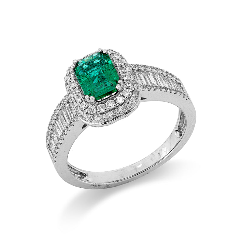 Ring 18 kt WG, 16 Bag. 0,37 ct, TW-vsi/si, 80 Brill. 0,46 ct, TW-vsi/si, 1 Smaragd 0,85 ct grün