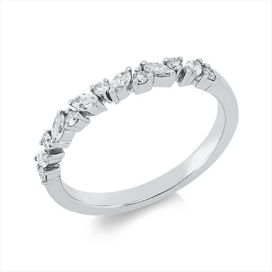 Ring 18 kt WG, 6 Nav. 0,22 ct, TW-si, 7 Brill. 0,11 ct, TW-si