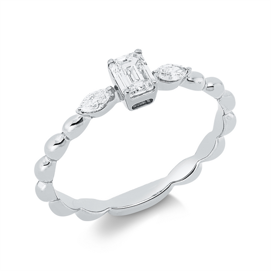 Ring 18 kt WG, 1 Sm.schliff 0,31 ct, TW-si, 2 Nav. 0,10 ct, TW-si