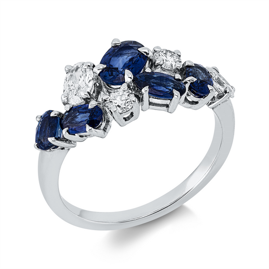 Ring 18 kt WG, 2 Oval 0,30 ct, TW-si, 2 Brill. 0,18 ct, TW-si, 5 Saphire 1,68 ct blau