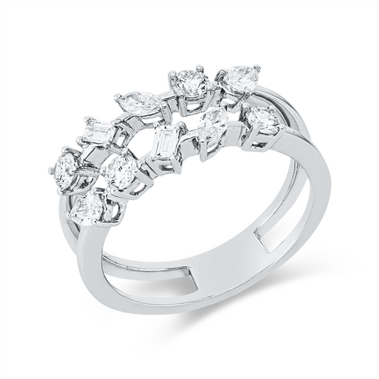 Ring 18 kt WG, 2 Tropf. 0,19 ct, 2 Nav. 0,13 ct, 2 Bag. 0,10 ct, 4 Brill. 0,36 ct, TW-si
