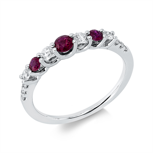 Ring 18 kt WG, 10 Brill. 0,24 ct, TW-si, 3 Rubine 0,33 ct rot
