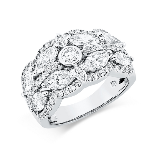 Ring 18 kt WG, 1 Brill. 0,15 ct, TW-si, 8 Nav. 2,08 ct, TW-vsi, 66 Brill. 0,51 ct, TW-si