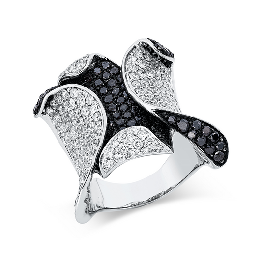Ring 18 kt WG, Fassung teils schwarz rhodinie, 169 Brill. 3,75 ct, TW-vsi/si, 84 Brill. 2,06 ct, schwarz