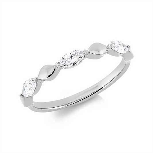 Ring 18 kt WG, 3 Nav. 0,45 ct, TW-si