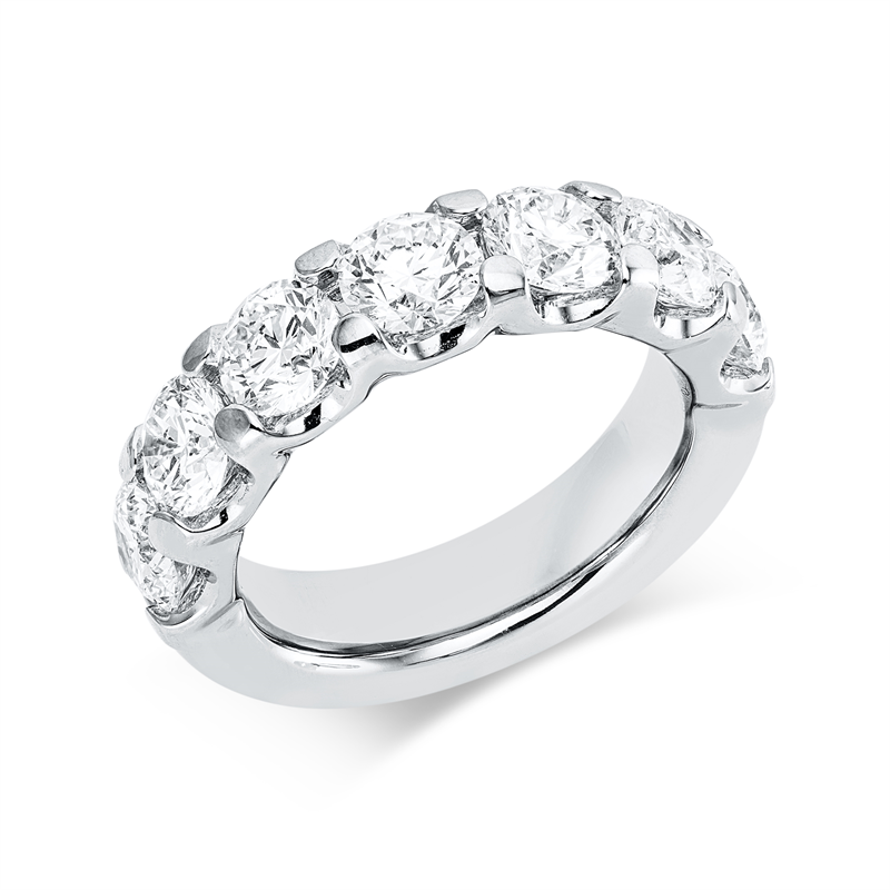 Ring 18 kt WG, 7 GIA's, 1 Brill. 0,50 ct, F-vs2, 6 Brill. 3,00 ct, TW-vsi