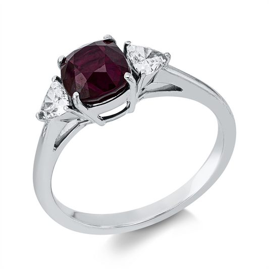 Ring 18 kt WG, IGL-OA615139, 2 Fant-Schl. 0,30 ct, F/TW-vsi, 1 Rubin 2,03 ct rot