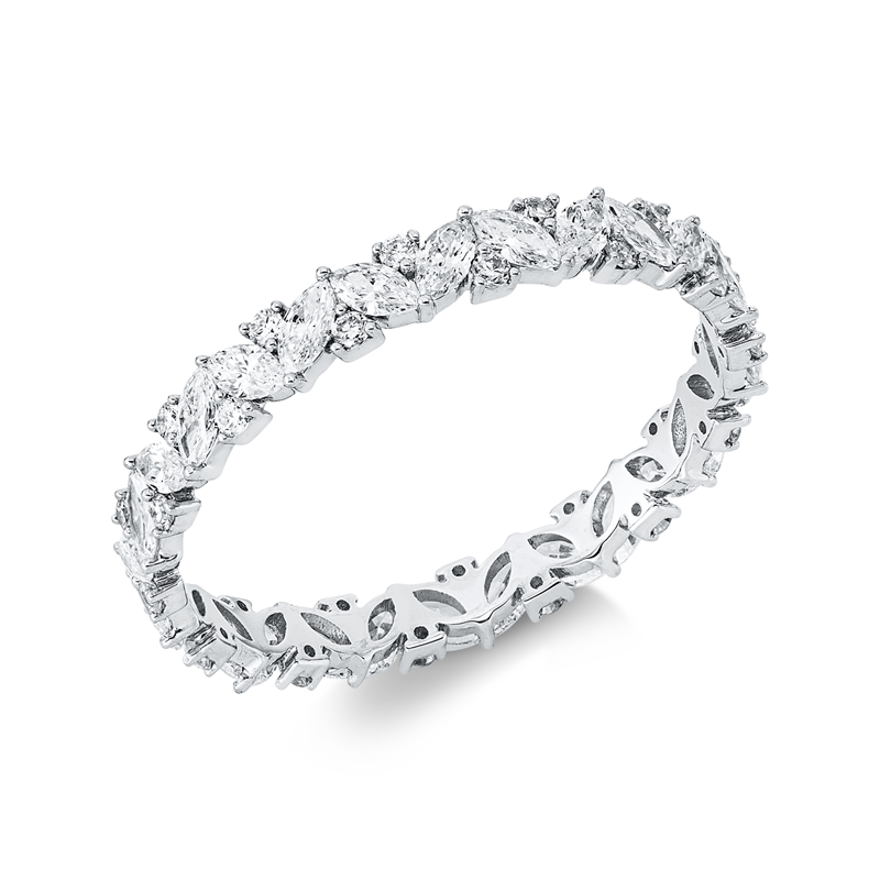 Ring 18 kt WG, 28 Nav. 0,78 ct, TW-vsi, 28 Brill. 0,18 ct, TW-si