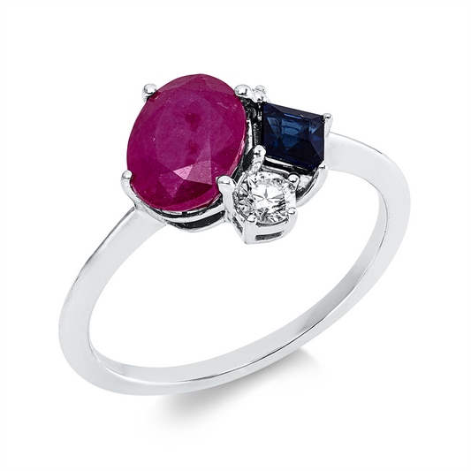 Ring 18 kt WG, 1 Brill. 0,11 ct, TW-si, 1 Brill. 0,05 ct, TW-si, 1 Rubin 1,67 ct rot, 1 Saphir 0,30 ct blau