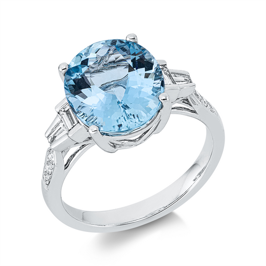 Ring 18 kt WG, 4 Bag. 0,23 ct, TW-si, 6 Brill. 0,09 ct, TW-si, 1 Aquamarin 4,19 ct blau