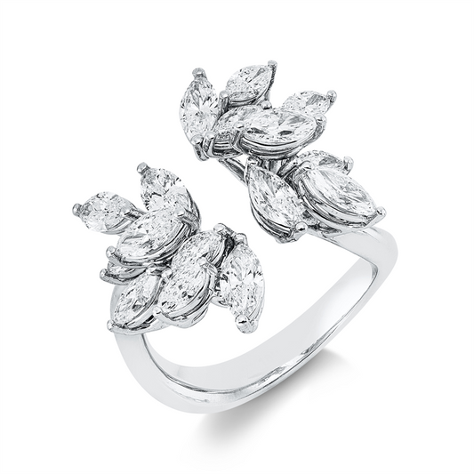 Ring 18 kt WG, 8 Nav. 1,63 ct, F-vsi, 8 Nav. 0,90 ct, F-vsi