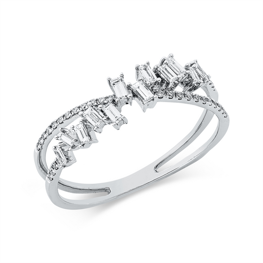 Ring 18 kt WG, 32 Brill. 0,07 ct, TW-si, 12 Bag. 0,21 ct, TW-si