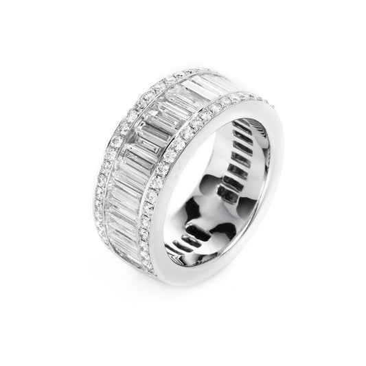 Ring 18 kt WG, 22 Bag. 1,72 ct, TW-vsi, 46 Brill. 0,53 ct, TW-vsi