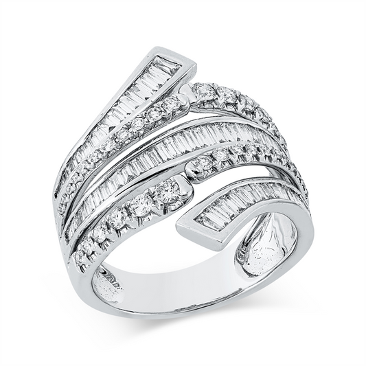 ABVERKAUF Ring 18 kt WG, 34 Brill. 0,43 ct, TW-si, 64 Bag. 2,02 ct, TW-vsi