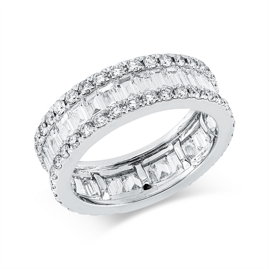 Ring 14 kt WG, 32 Bag. 1,90 ct, F-si, 70 Brill. 1,10 ct, F-si