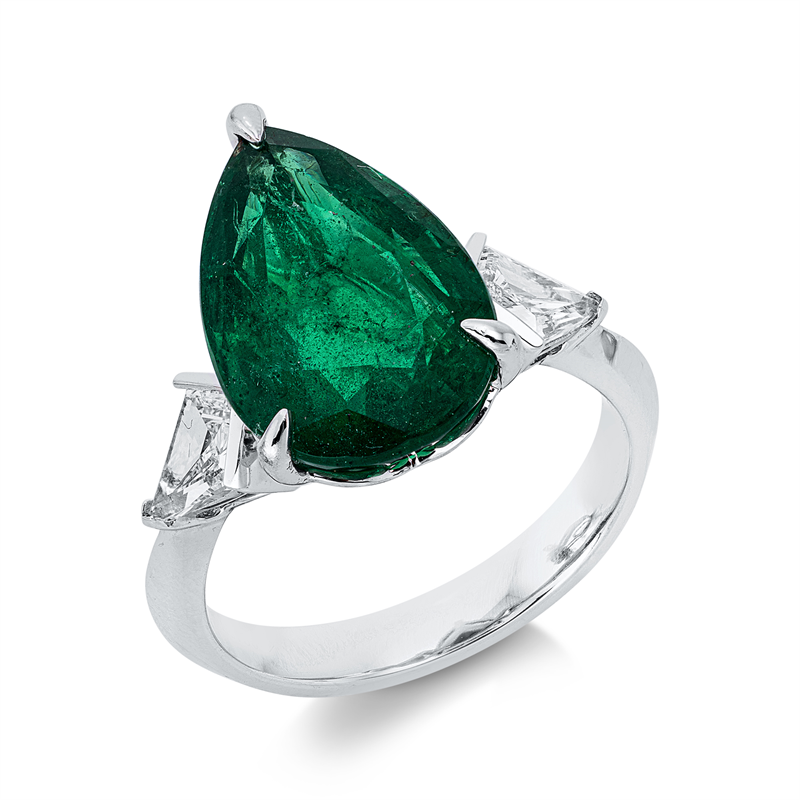 Ring 18 kt WG, 2 Fant-Schl. 0,83 ct, F-vsi, 1 Smaragd 5,42 ct grün