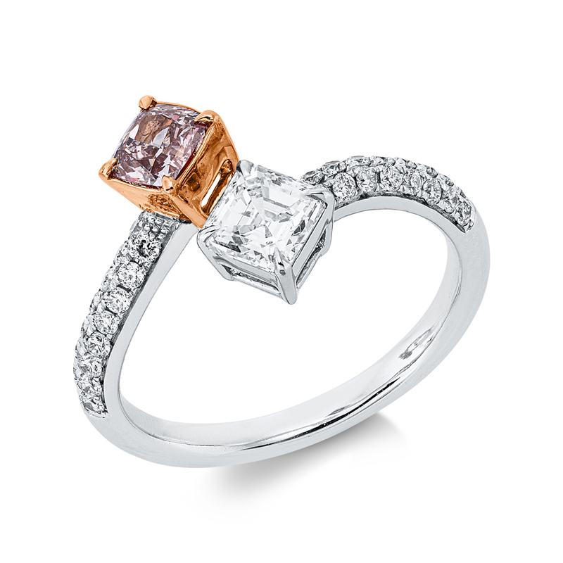 Ring 18 kt WG+RG, GIA2356519618, 1 Assher 0,57 ct, TW-si, 1 Cushion 0,46 ct, pink-vs2, 32 Brill. 0,26 ct, TW-si