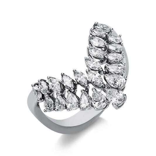 Ring 18 kt WG, 11 Tropfen 0,78 ct, TW-si, 11 Nav. 0,42 ct, TW-si