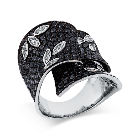 Ring 18 kt WG, Fassung teils schwarz rhodinie, 24 Brill. 0,23 ct, TW-vsi/si, 205 Brill. 3,89 ct, schwarz