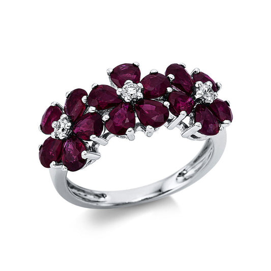 Ring 18 kt WG, 3 Brill. 0,12 ct, TW/W-vsi/si, 15 Rubine 4,01 ct rot