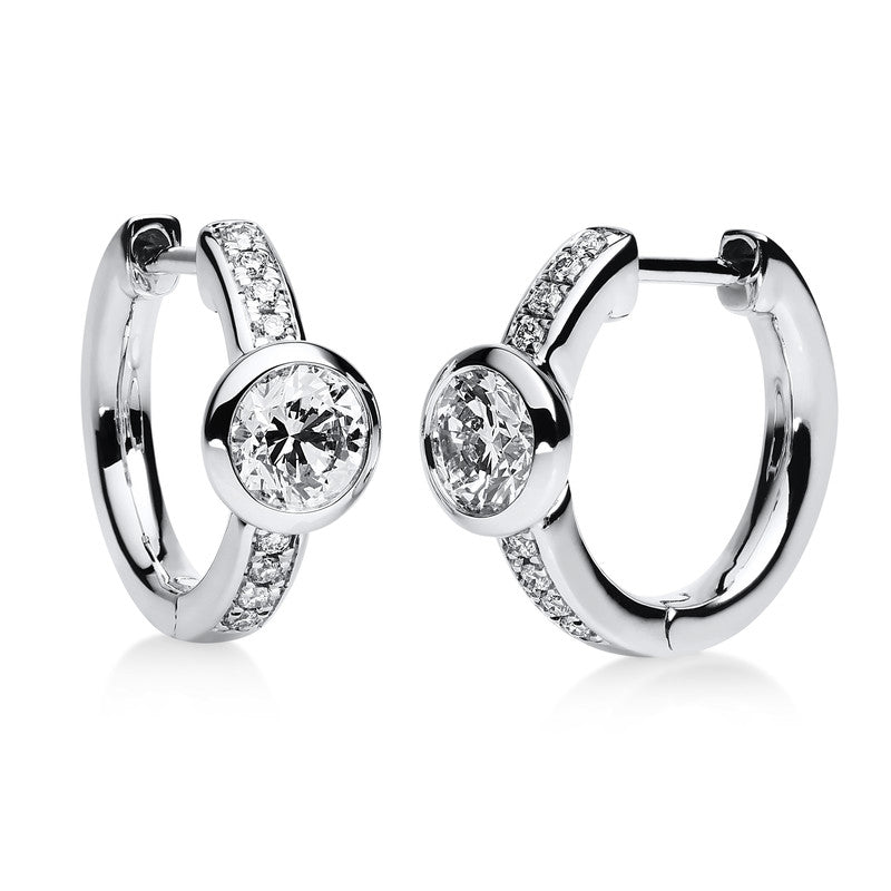 Creolen 14 kt WG, 16 Brill. 0,09 ct, TW-si, 2 Brill. 0,81 ct, TW-si