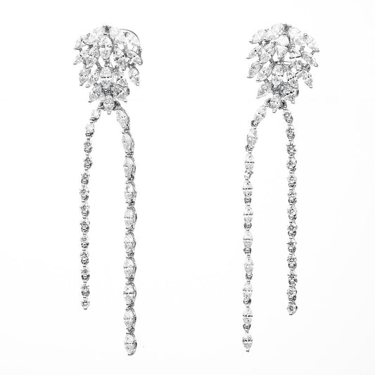 Ohrschmuck 18 kt WG, 54 Nav. 2,85 ct, TW-si, 26 Brill. 0,54 ct, TW-si