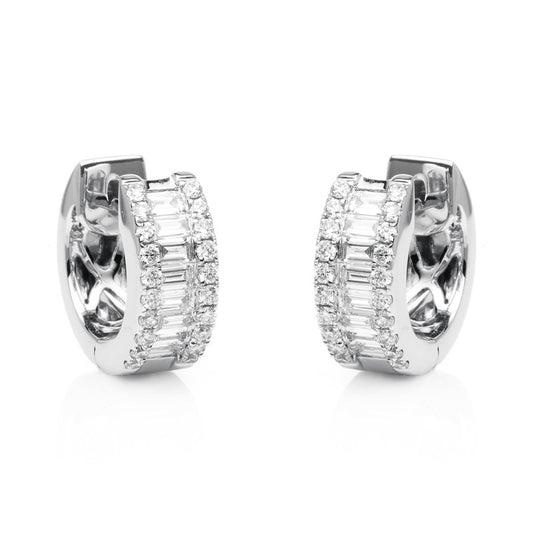 Creolen 18 kt WG, 16 Bag. 0,56 ct, TW-si, 40 Brill. 0,34 ct, TW-si