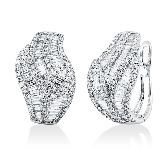 Ohrhänger 18 kt WG, 106 Trap. 1,68 ct, TW-si, 176 Brill. 0,84 ct, TW-si