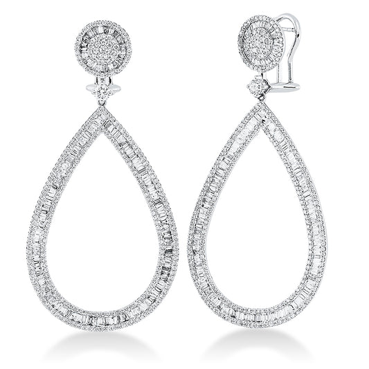 Ohrschmuck 18 kt WG, 32 Brill. 0,44 ct, 490 Brill. 1,49 ct, 253 Tap. 2,92 ct,  490 Brill. 1,49 ct, TW-si