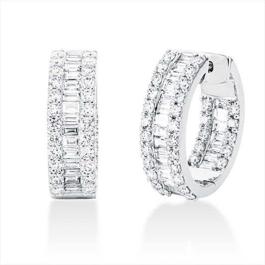 Creolen 18 kt WG, 44 Bag. 2,03 ct, TW-si, 68 Brill. 2,37 ct, TW-si