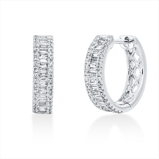 Creolen 18 kt WG, 42 Trap. 0,21 ct, W-pi, 72 Brill. 0,21 ct, W-pi