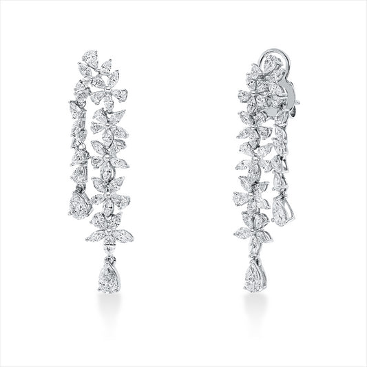 Ohrschmuck 18 kt WG, 4 Tropfen 0,95 ct, TW-vsi, 40 Nav. 2,10 ct, TW-vsi, 30 Tropfen 1,54 ct, TW-vsi