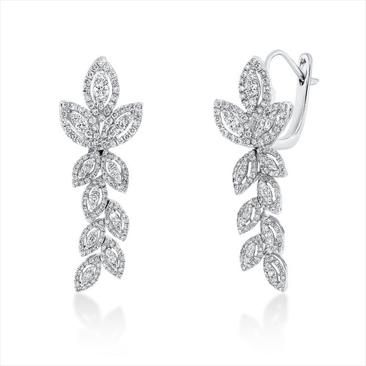 Ohrschmuck 14 kt WG, 16 Brill. 2,60 ct, F-si, 6 Brill. 0,27 ct, F-si, 342 Brill. 1,83 ct, F-si