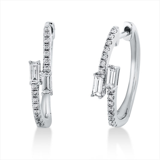 Creolen 18 kt WG, 4 Bag. 0,27 ct, TW-si, 30 Brill. 0,16 ct, TW-si