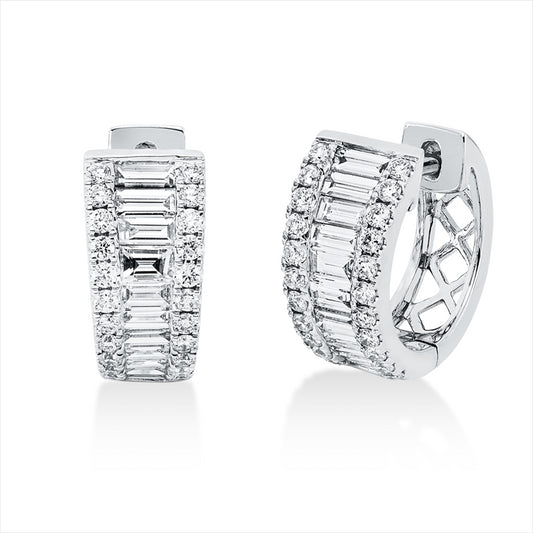 Creolen 18 kt WG, 18 Bag. 0,38 ct, TW-si, 4 Bag. 0,14 ct, TW-si, 44 Brill. 0,28 ct, TW-si