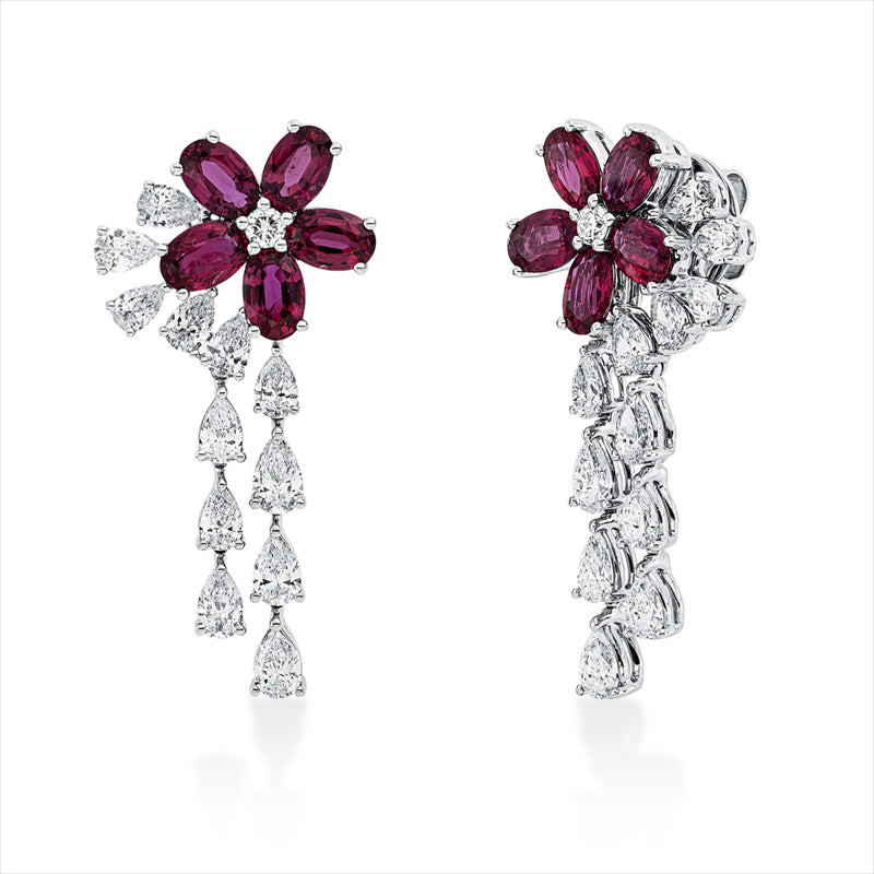 Ohrschmuck 18 kt WG, 24 Tropfen 3,70 ct, TW-vsi/si, 2 Brill. 0,15 ct, TW-vsi/si, 10 Rubine 5,49 ct rot