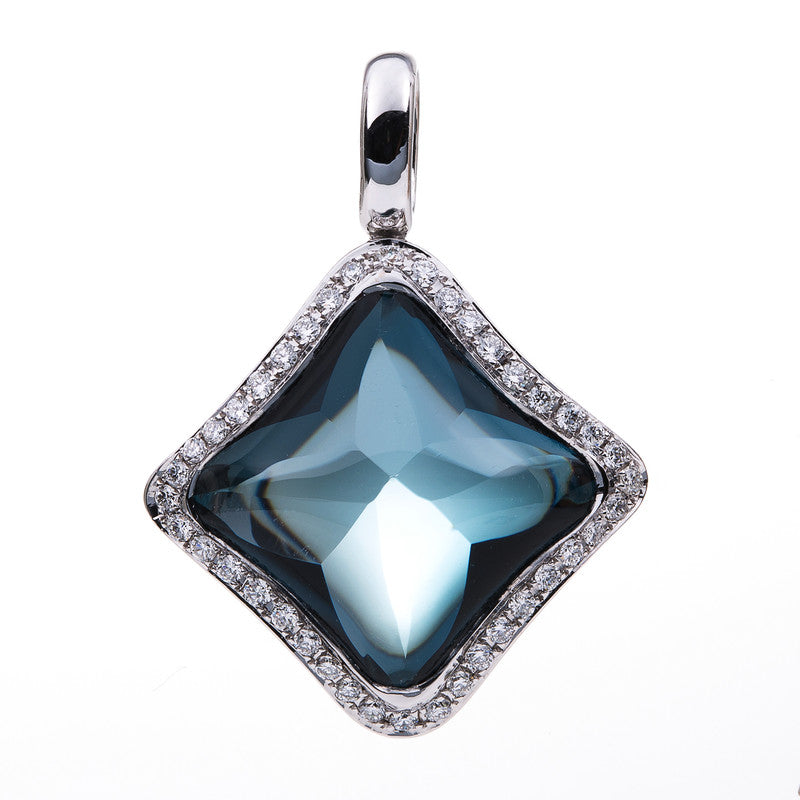 Anhänger 18 kt WG, 40 Brill. 0,18 ct, TW-vsi, 1 Blautopas 8,82 ct Lond. blue