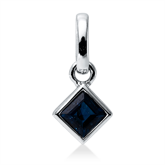 Anhänger 18 kt WG, mit Öse, 1 Saphir 0,25 ct blau